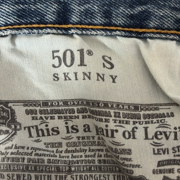 Levi’s 501 S Women 28 Premium Denim Jean Distressed Raw Hem Button Fly Cotton - Picture 3 of 13